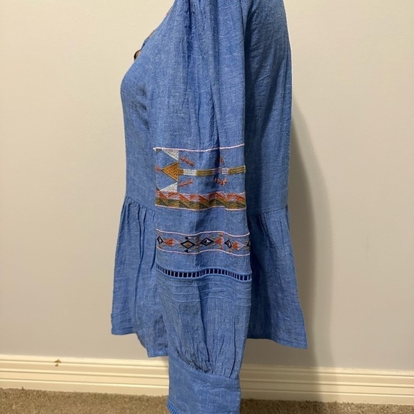 a loves a Blue Embroidered Bohemian Linen Top size medium Western Rodeo Country - Picture 7 of 9